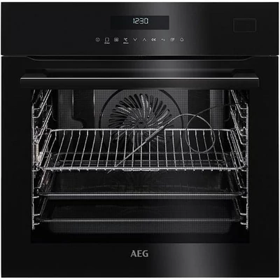 AEG BSE782320B Beépíthető fekete multi gőzsütő hőlégbefúvás+gőz+húshőmérő 70L A+